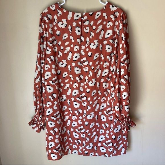 JODIFL Women’s Rust and White Leopard Animal Print Dress - Picture 4 of 6